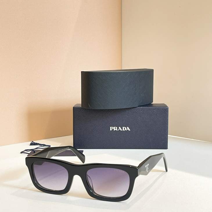 Picture of Prada Sunglasses _SKUfw76251017fw